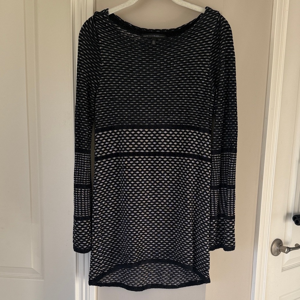 Elegant Black and White Knit Dress